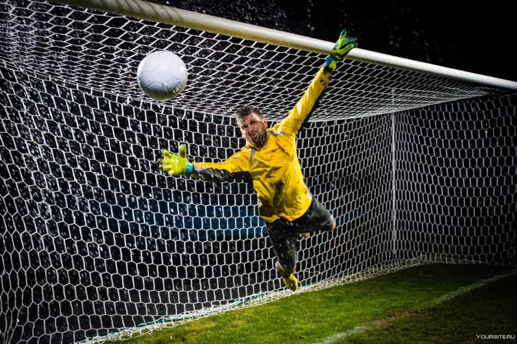 इकर कैसिलास शांति और कौशल का प्रतीक हैं